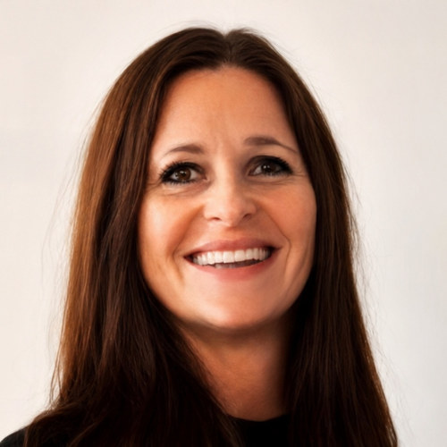 Portraitfoto von Martina Hölbling